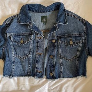 CROPPED DENIM JACKET